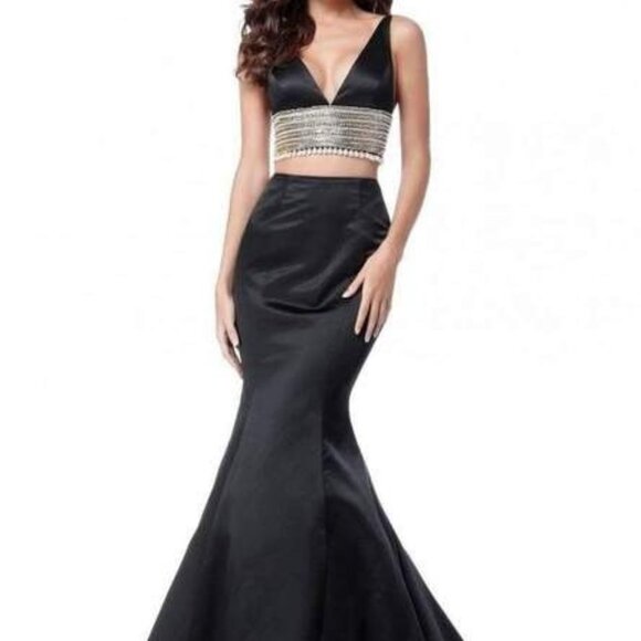 NWT Sherri Hill 51711 Satin Pageant Dress Black Size 4 - Picture 1 of 6